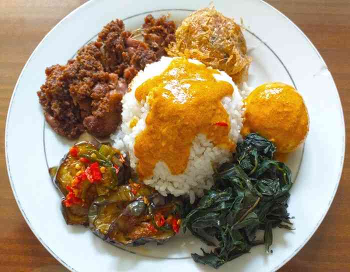 Nasi Padang Alhamdulillah Berkah: Rasa yang Menghampiri Setiap Hati di Cilacap